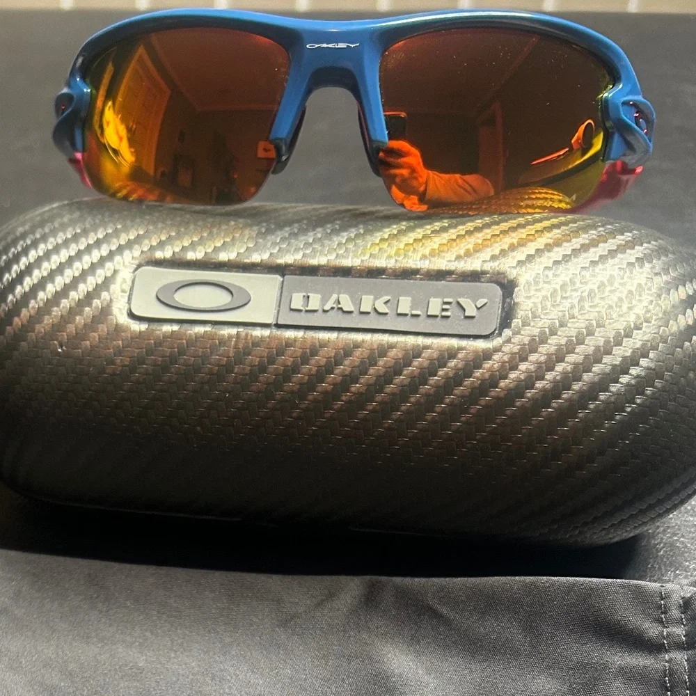 Oakley youth prizm sunglasses - New never worn